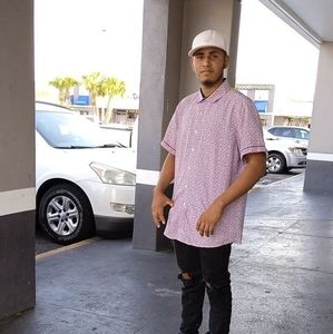 Meet your Posher, Samuelito